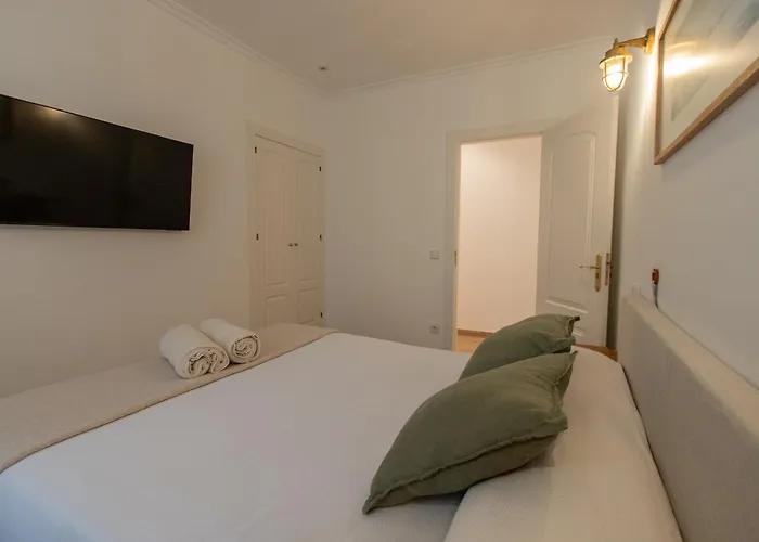 شقة Haus Castelar *